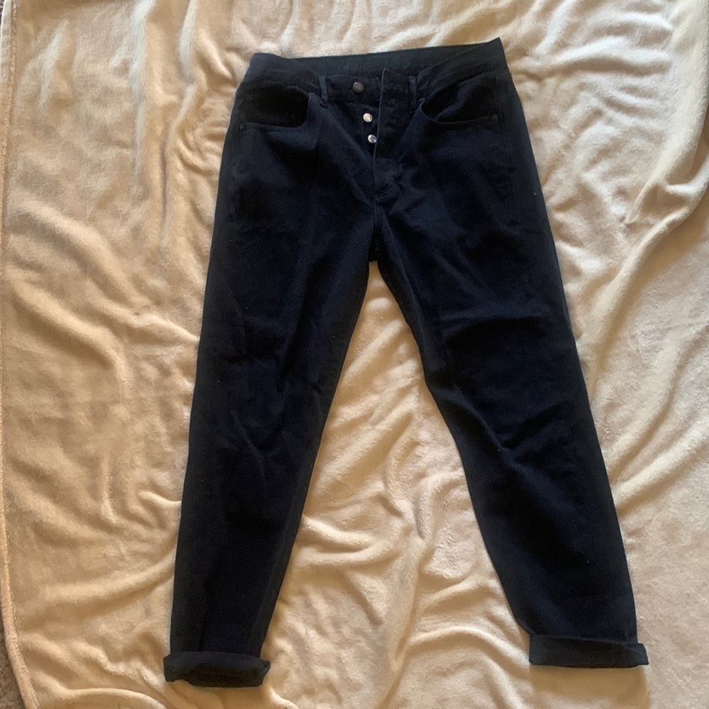 American Eagle Size 6 Tomgirl jeans Fly Button Black